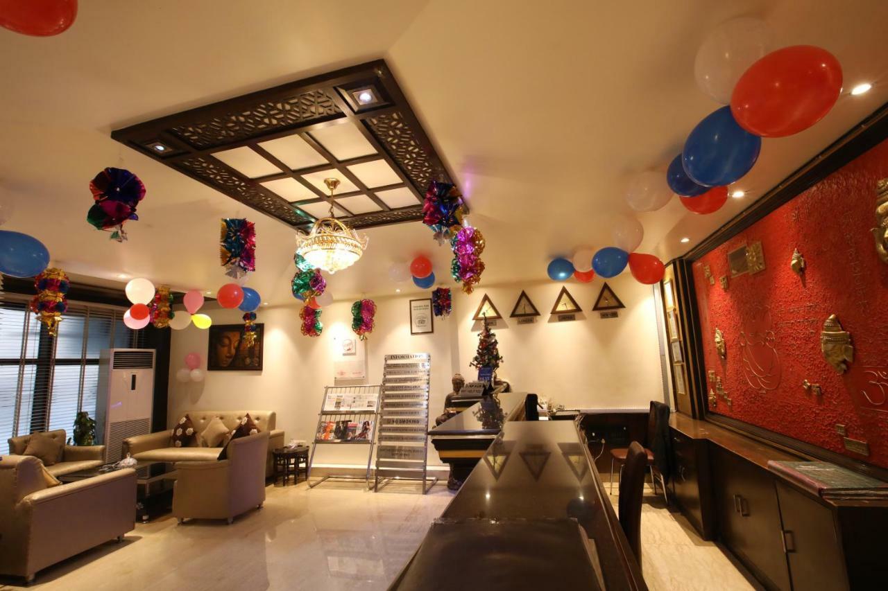 Hotel Surya International Delhi  Eksteriør billede